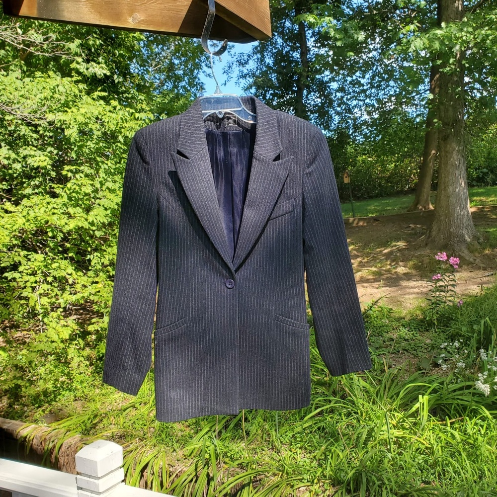 Free Paris Vintage Suit Jacket Size 0-2